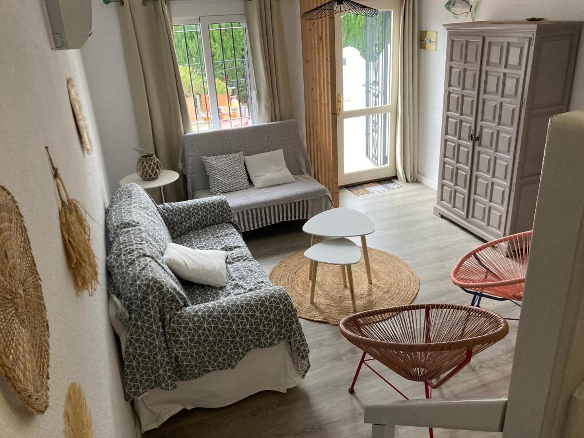 Charmante Maison Coeur De Ville 650M Plage Empuriabrava Kültér fotó