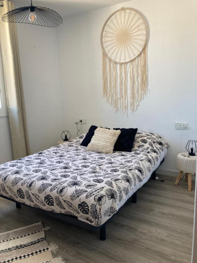 Charmante Maison Coeur De Ville 650M Plage Empuriabrava Kültér fotó